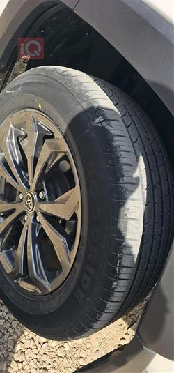 تۆیۆتا ڕاڤ 4